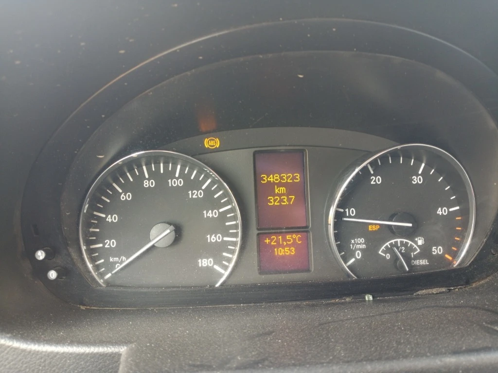 Mercedes-Benz Sprinter 211  - изображение 7