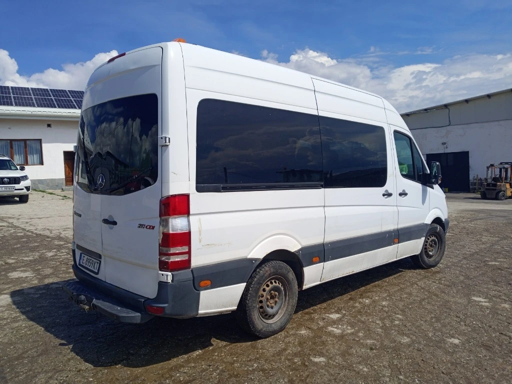 Mercedes-Benz Sprinter 211  - изображение 6