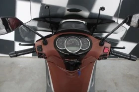 Piaggio Beverly 350i 2012г., снимка 8