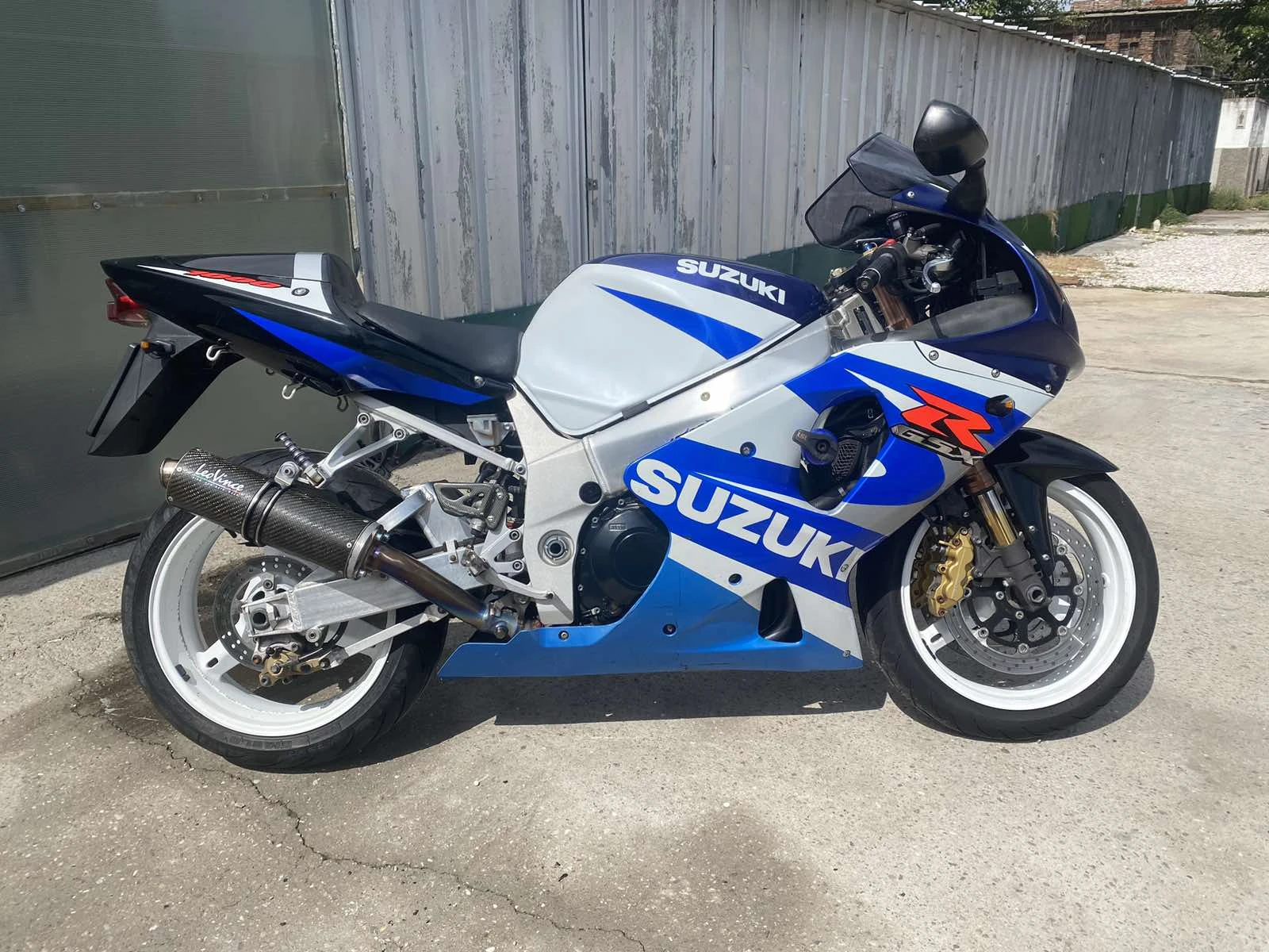 Suzuki Gsxr  К2 1000 - изображение 2