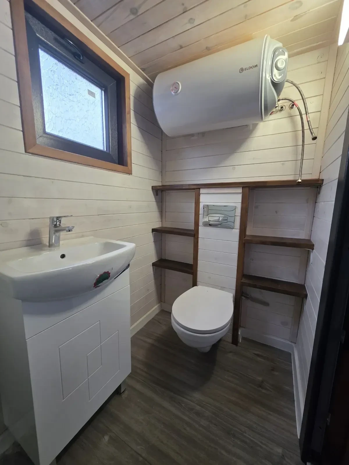 Каравана Други MobilBau MK840 Loft - 38m2 - Бартер за МПС, снимка 7 - Каравани и кемпери - 56067562