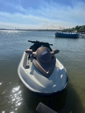 Джет Bombardier Sea Doo GTi Le, снимка 2 - Воден транспорт - 48646315