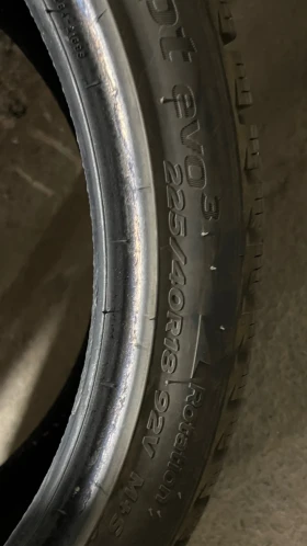 Гуми Зимни 255/35R18, снимка 2