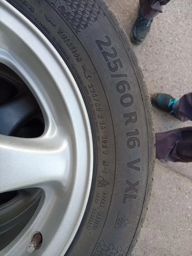 Гуми с джанти Continental 225/60R16, снимка 3 - Гуми и джанти - 56322890