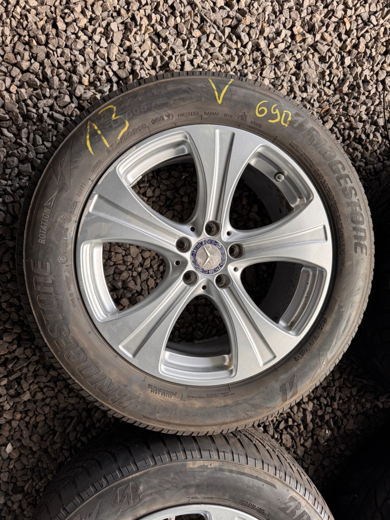 ���� � ������ 235/60R18 �� Mercedes-Benz | Mobile.bg � ����������� 2