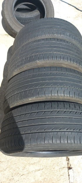 Гуми Летни 225/55R18, снимка 3 - Гуми и джанти - 46950439