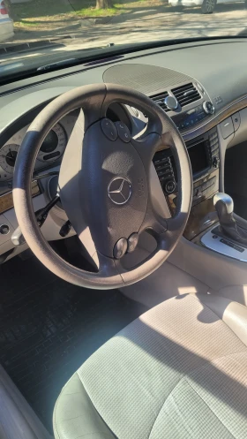 Mercedes-Benz E 280 Газ-бензин, снимка 5