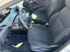 Peugeot 208, снимка 11