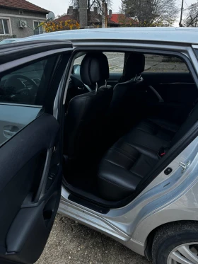 Toyota Avensis 2.2 150КОНЯ/АВТОМАТ/ЗАДНА КАМЕРА/ПОДГРЕВ - 13500 лв. / 6902.44 € - 35269764 8