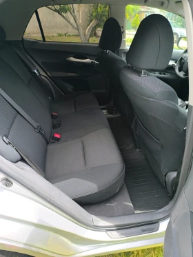 Toyota Auris 1.6 | Mobile.bg � ����� ������ 11