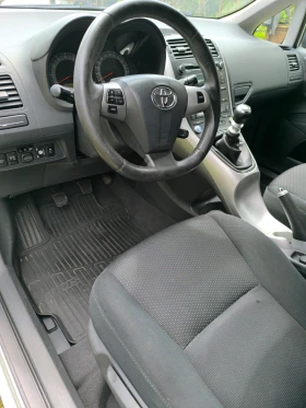 Toyota Auris 1.6 | Mobile.bg � ����� ������ 10