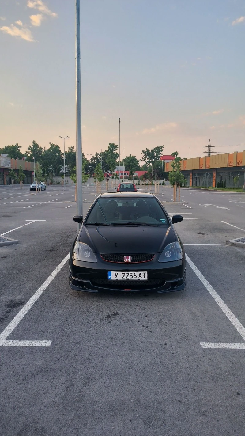 Honda Civic 1.6 VTEC газ бензин , снимка 2 - Автомобили и джипове - 47377369