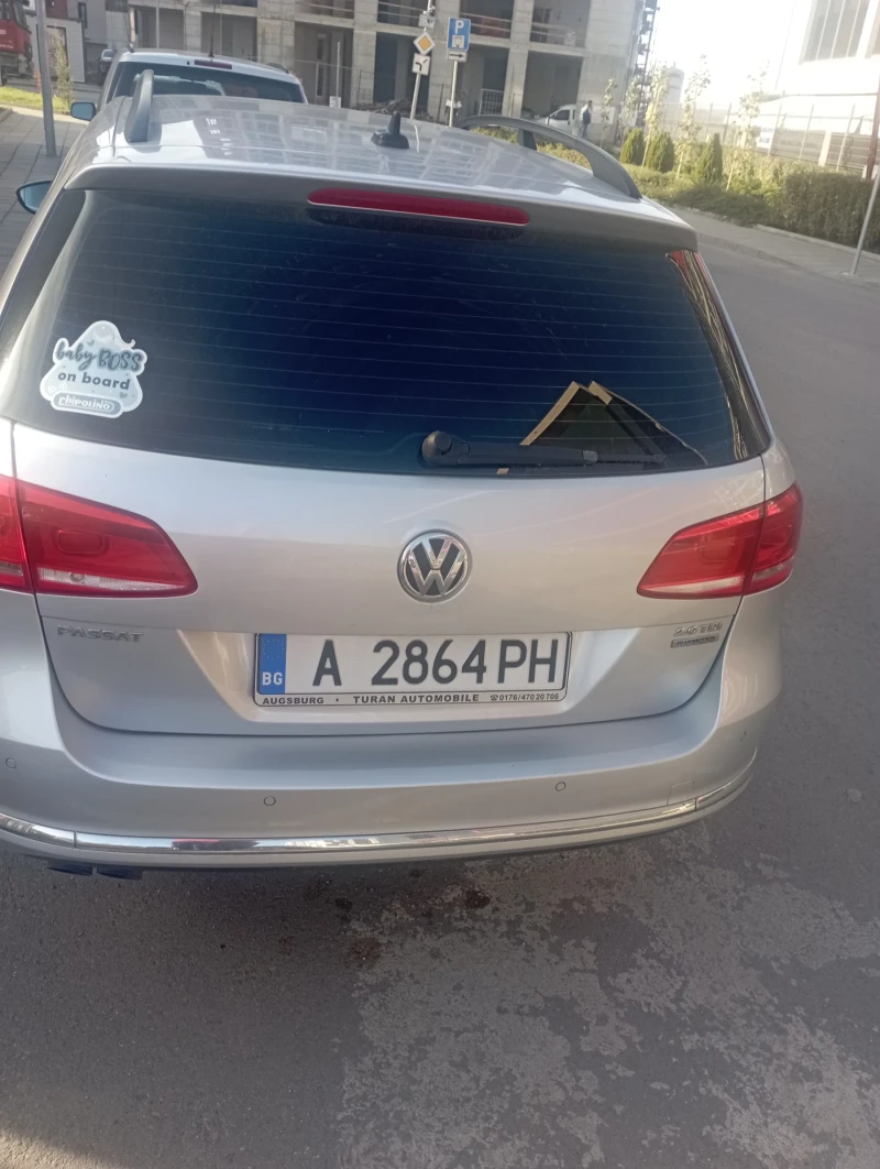 VW Passat 2.0TDI, снимка 4 - Автомобили и джипове - 47510874