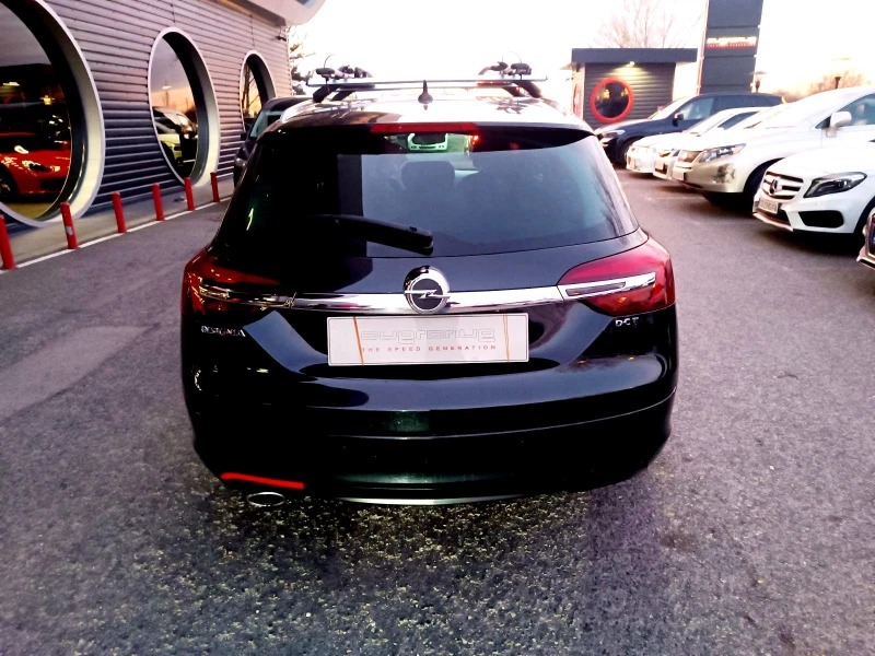 Opel Insignia 2.0 CDTi Sport Tourer Auto 4x4 , снимка 5 - Автомобили и джипове - 48152543