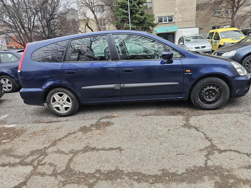 Honda Stream, снимка 3 - Автомобили и джипове - 48646833