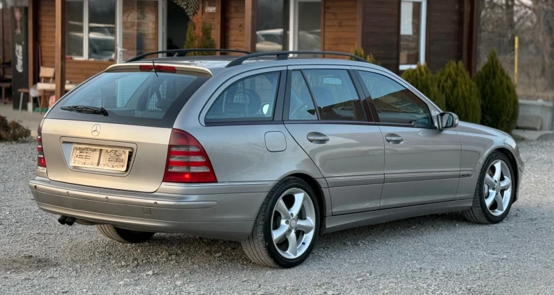 Mercedes-Benz C 270 CDi 170к.с * Навигация* * Ксенон* * Кожа* , снимка 6 - Автомобили и джипове - 49056465