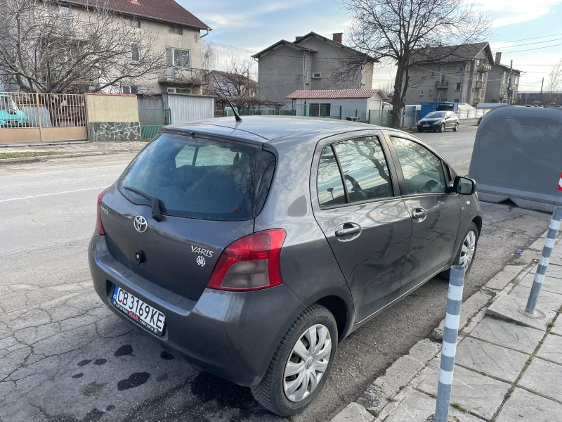 Toyota Yaris, снимка 2 - Автомобили и джипове - 49115640