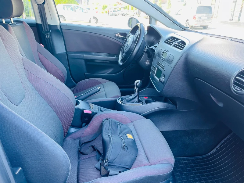 Seat Leon * Реален пробег, снимка 7 - Автомобили и джипове - 52657183