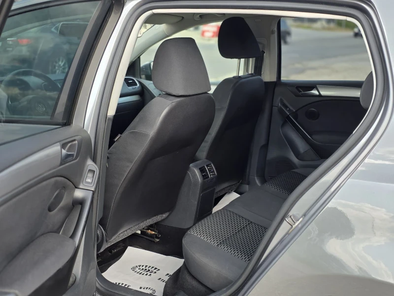 VW Golf 1.6i ГАЗ 102hp НАВИ КАМЕРА, снимка 10 - Автомобили и джипове - 51434439