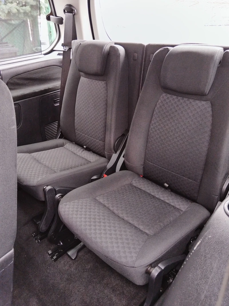 Ford Galaxy 2000D.GHIA.7места перфектен, снимка 11 - Автомобили и джипове - 52474684