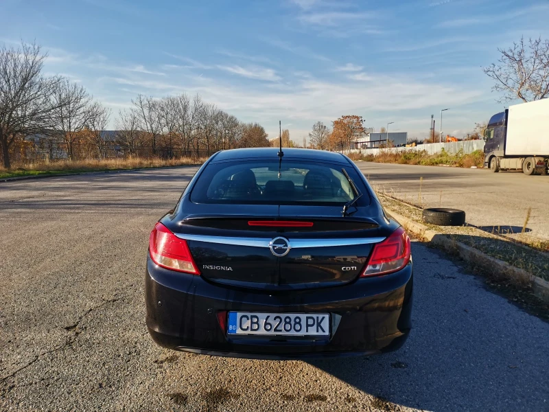 Opel Insignia, снимка 7 - Автомобили и джипове - 53121964