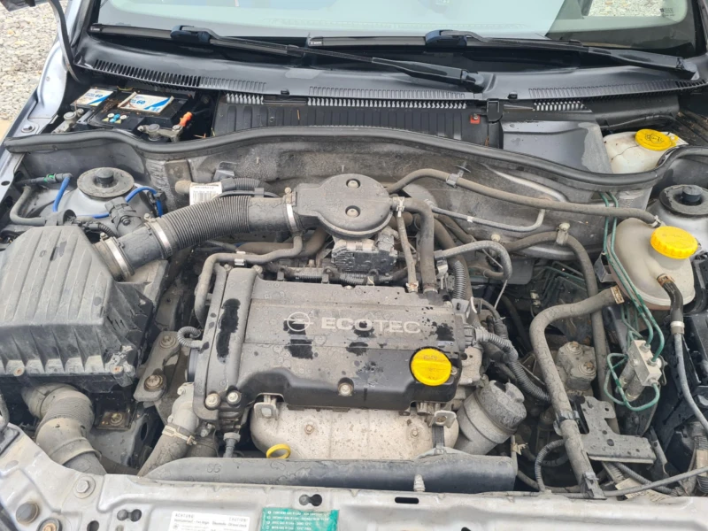 Opel Corsa 1.2, снимка 10 - Автомобили и джипове - 53212077