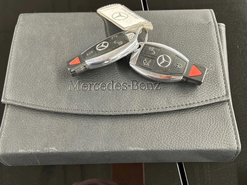 Mercedes-Benz E 400 * CARFAX * БЕЗ ПЪРВОНАЧАЛНА ВНОСКА, снимка 14 - Автомобили и джипове - 53257662