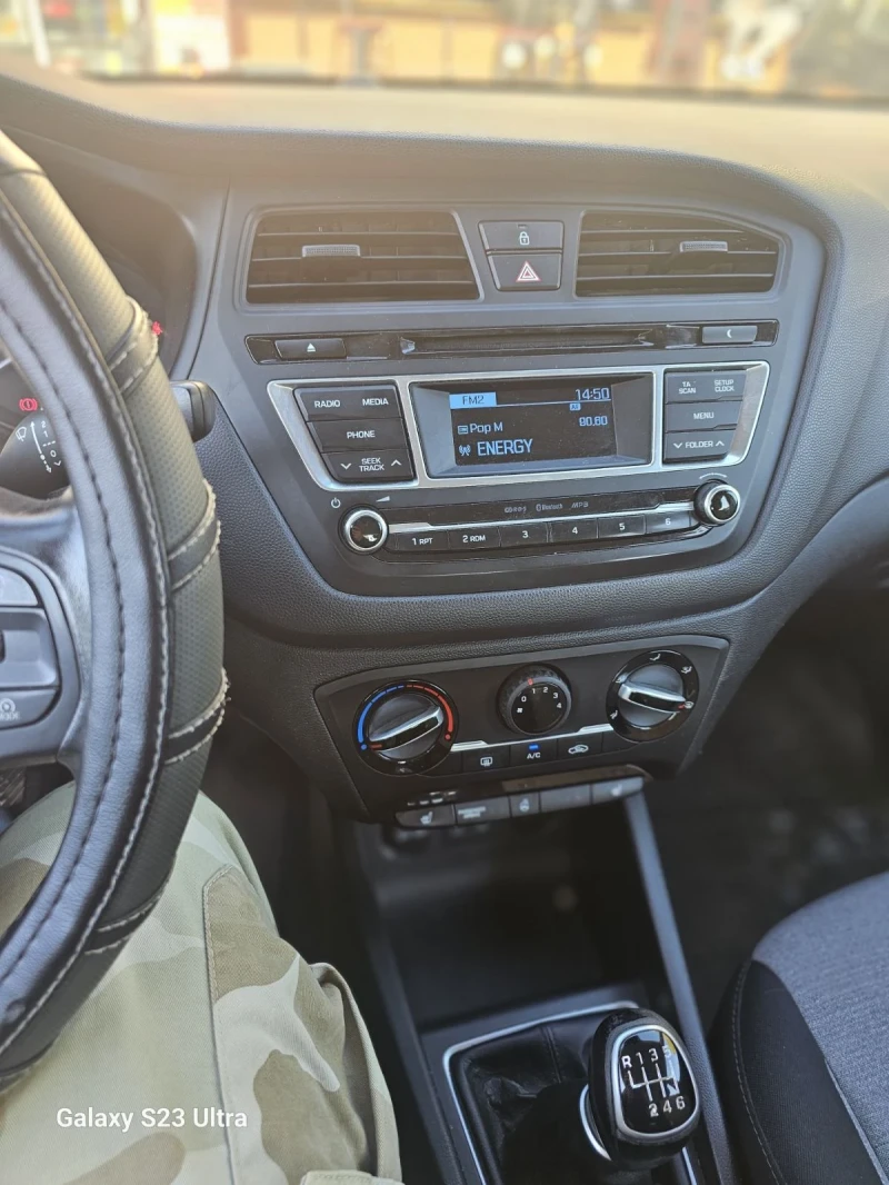 Hyundai I20, снимка 10 - Автомобили и джипове - 53306829