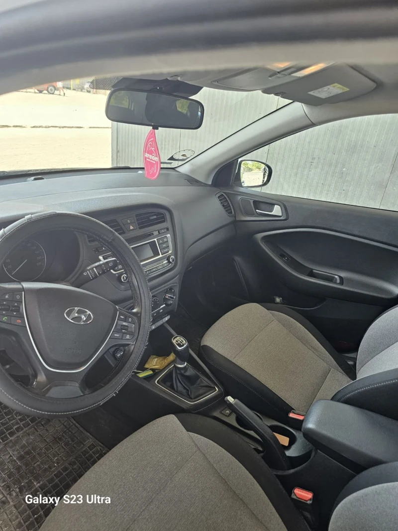 Hyundai I20, снимка 3 - Автомобили и джипове - 53306829