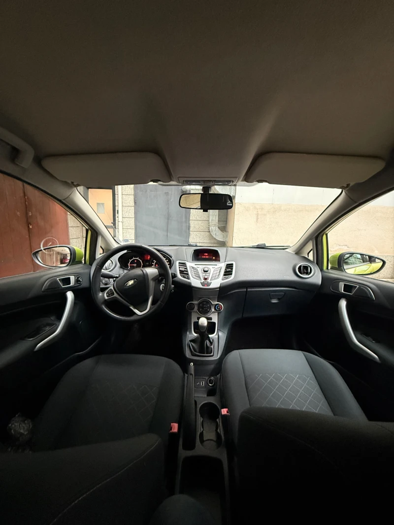 Ford Fiesta, снимка 13 - Автомобили и джипове - 53439419