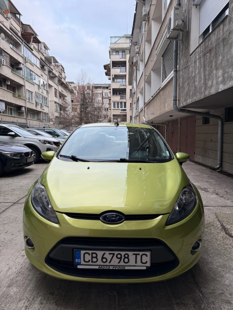 Ford Fiesta, снимка 6 - Автомобили и джипове - 53439419