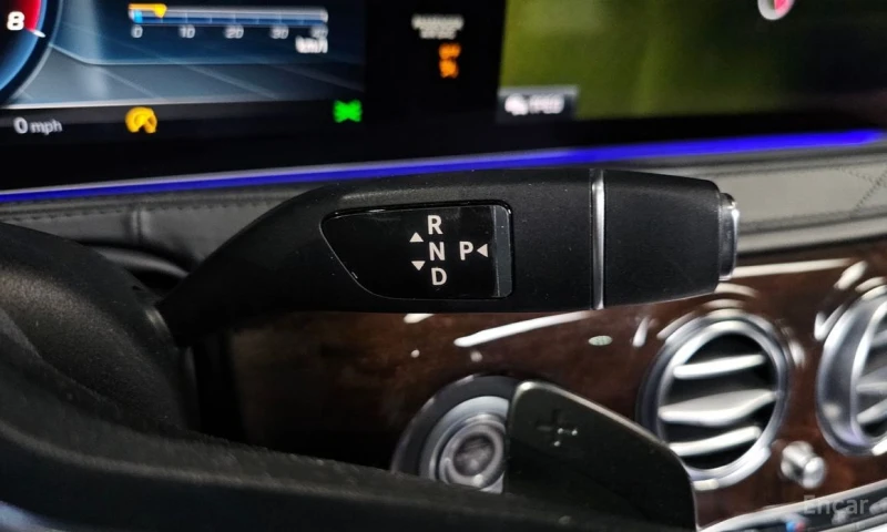 Mercedes-Benz S 560, снимка 9 - Автомобили и джипове - 53528970