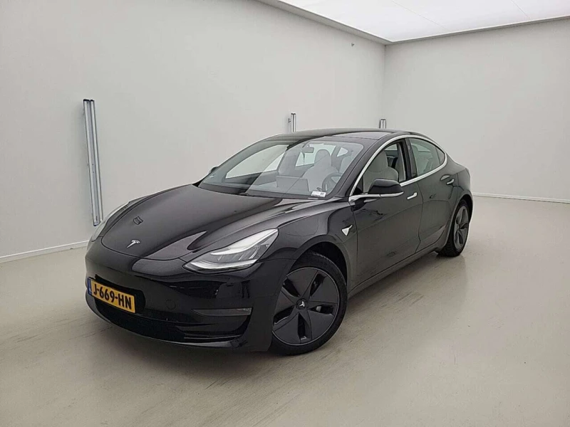 Tesla Model 3 Long Range 130х. км Гаранция Бял Салон - 45900 лв. / 23468.30 € - 98821441 1