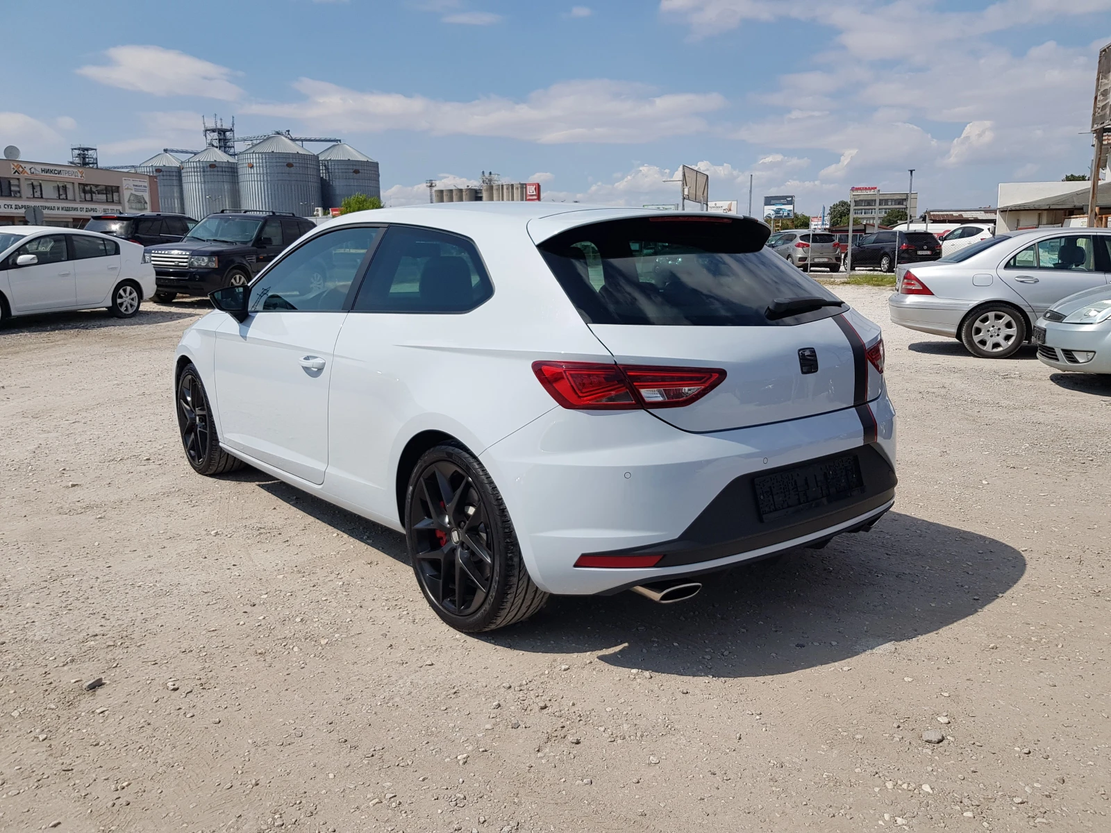 Seat Leon CUPRA 2.0-280к.с. ЛИЗИНГ - изображение 7