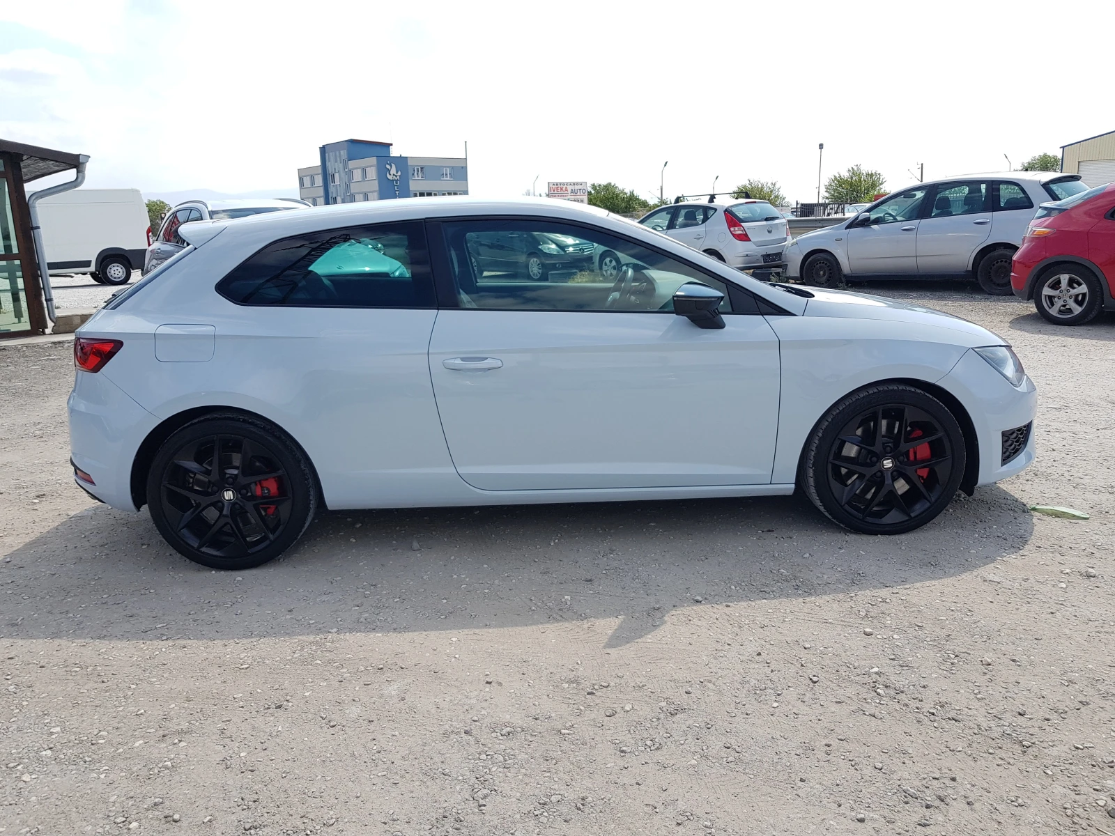 Seat Leon CUPRA 2.0-280к.с. ЛИЗИНГ - изображение 4