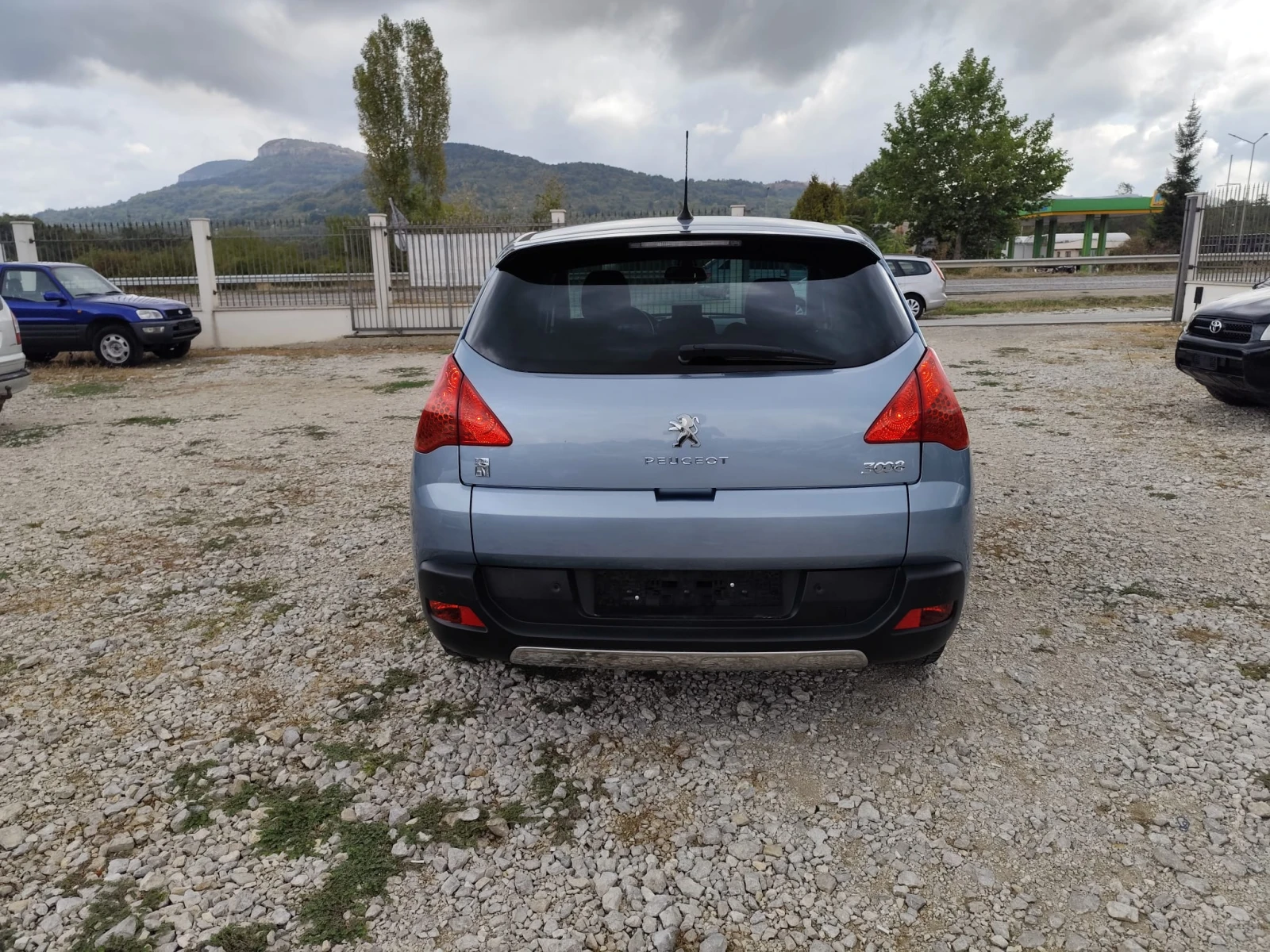 Peugeot 3008 2.0 дизел Италия Хибрит - изображение 6