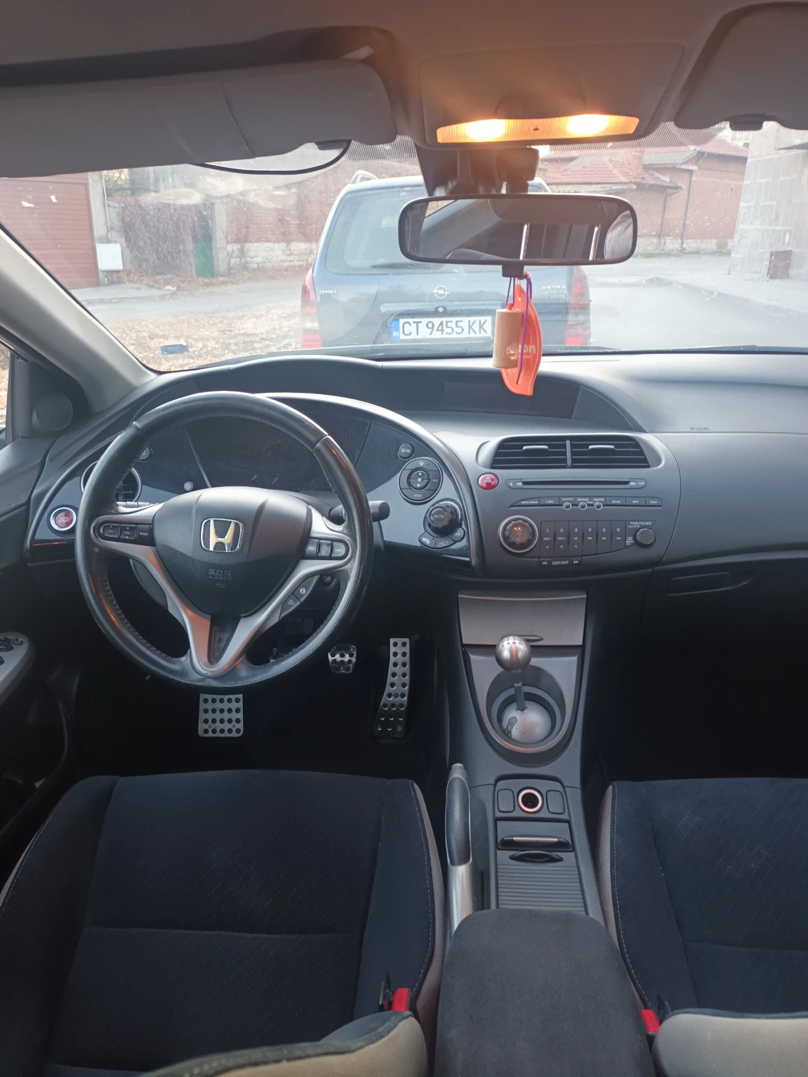 Honda Civic 1.8i - изображение 8