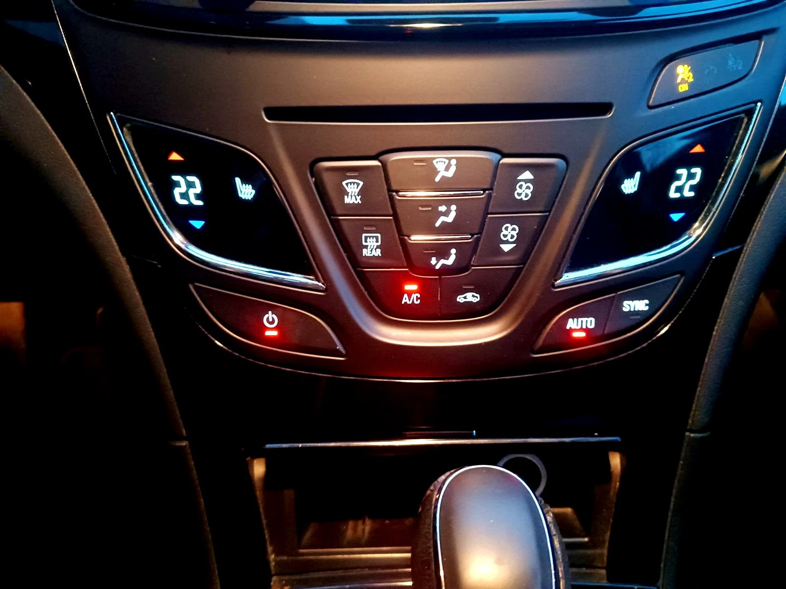 Opel Insignia 2.0 CDTi Sport Tourer Auto 4x4  | Mobile.bg   16