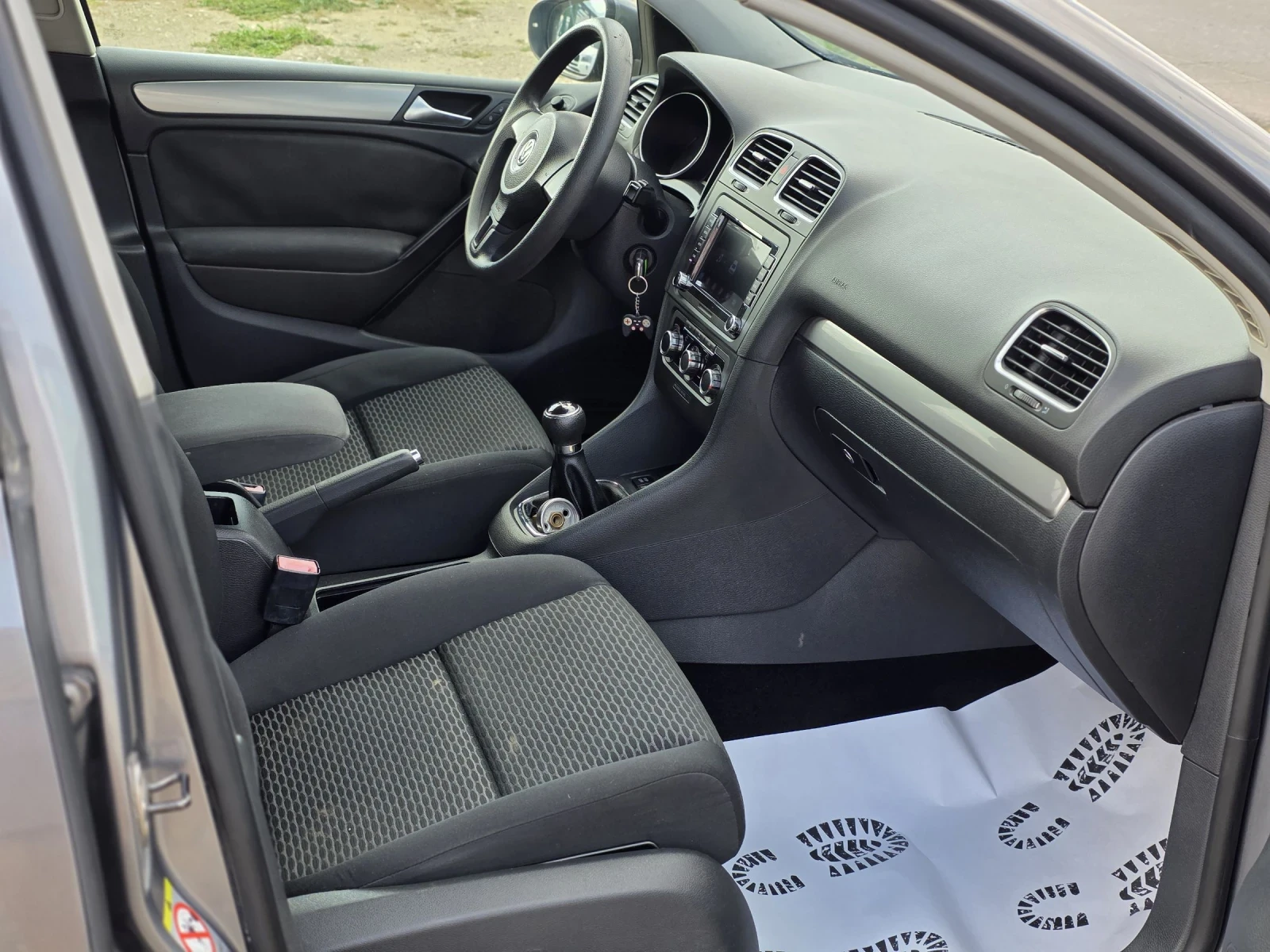 VW Golf 1.6i  102hp   | Mobile.bg   13