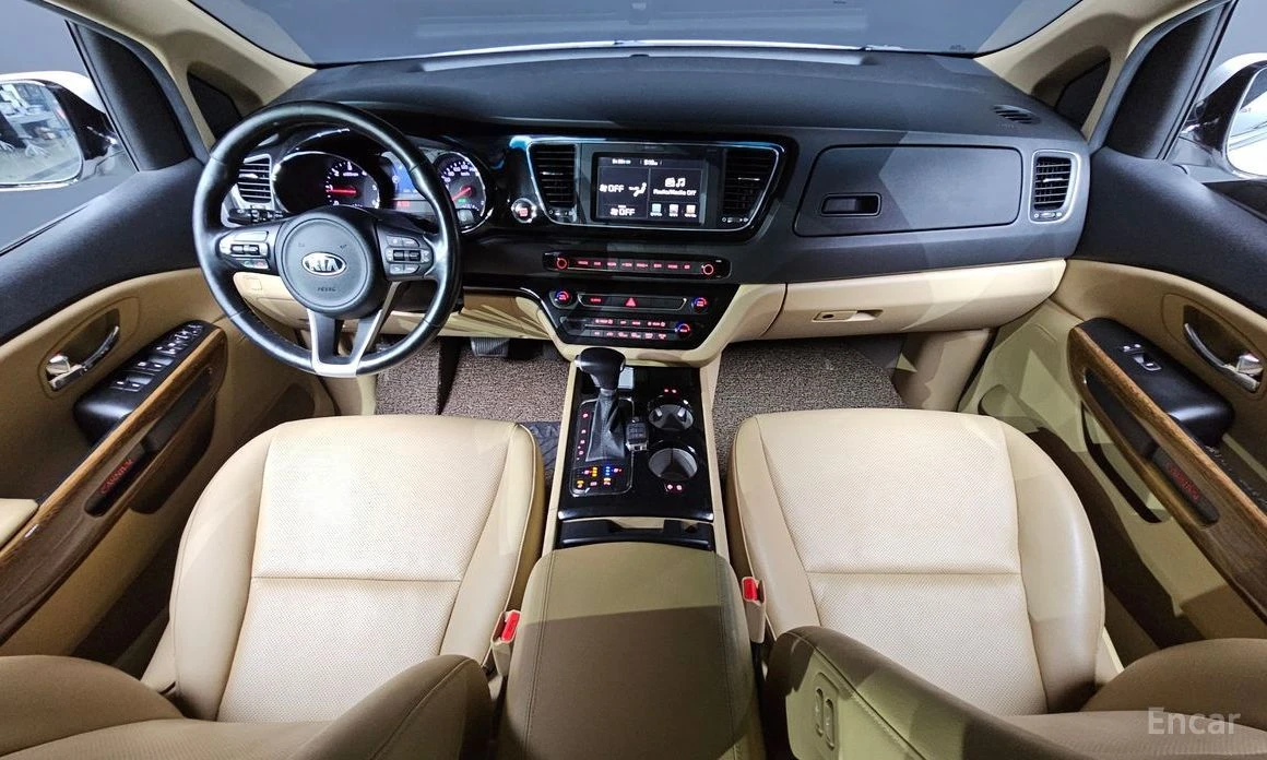 Kia Carnival  - изображение 7