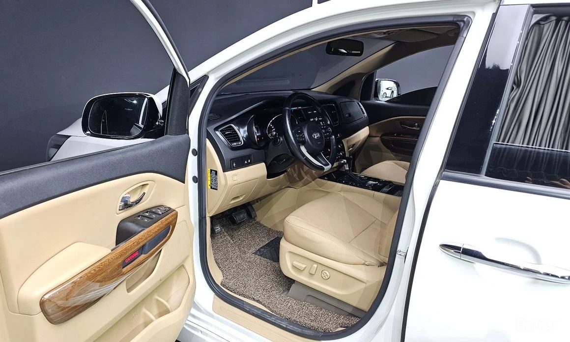 Kia Carnival  - изображение 10
