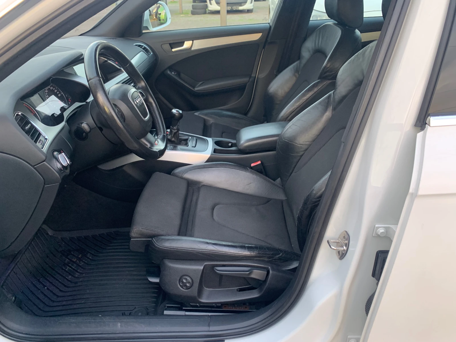 Audi A4 2.0tdi S-LINE - изображение 10