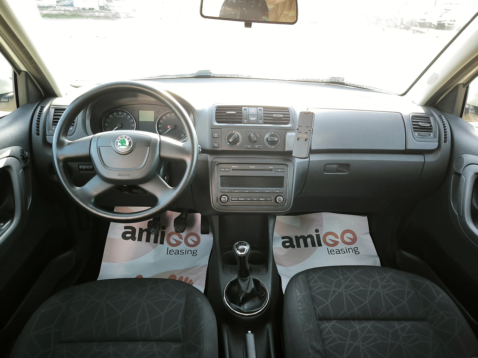 Skoda Fabia 1.6tdi EURO5 - изображение 9