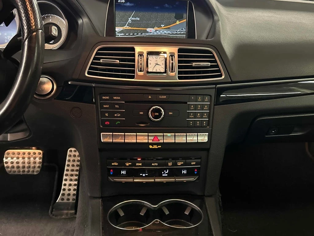 Mercedes-Benz E 400 * CARFAX * БЕЗ ПЪРВОНАЧАЛНА ВНОСКА - изображение 9