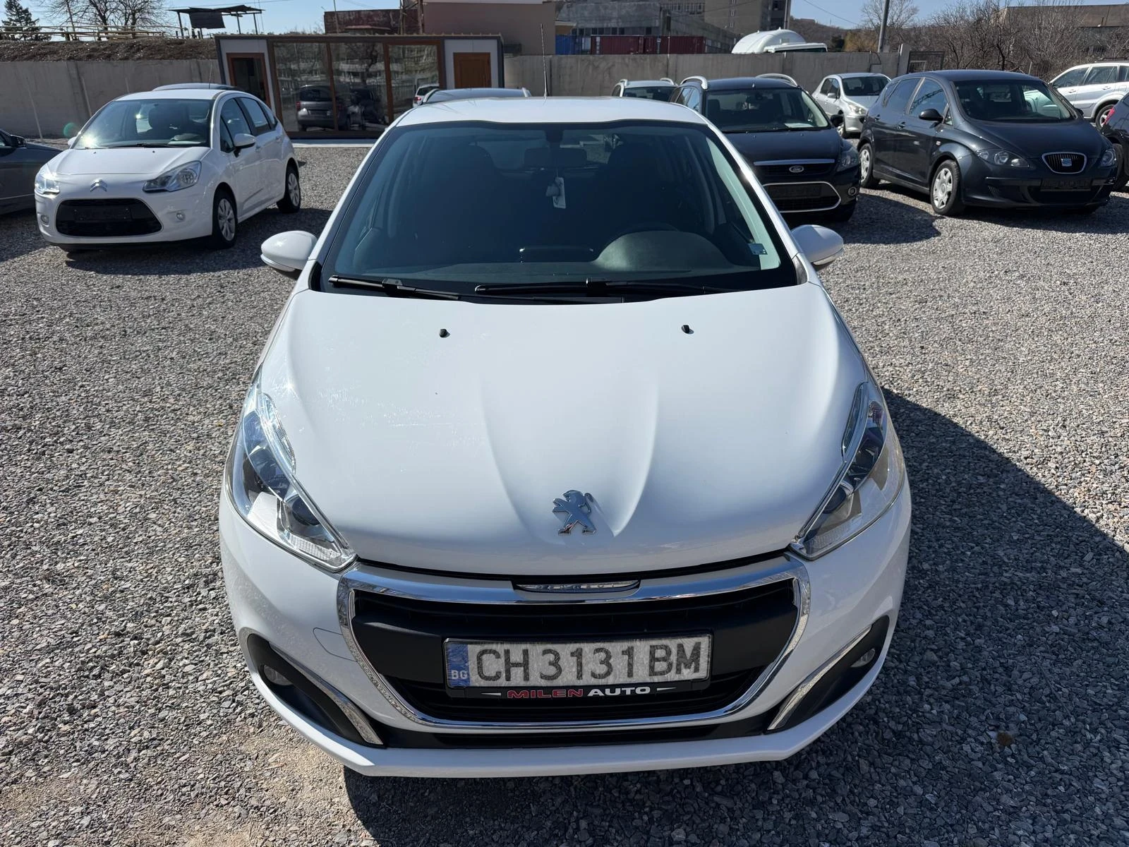 Peugeot 208  - изображение 2