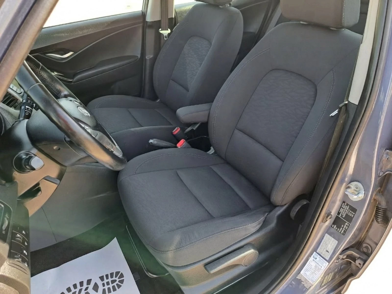 Hyundai Ix20 1.4 i  90k.c | Mobile.bg � ����������� 11