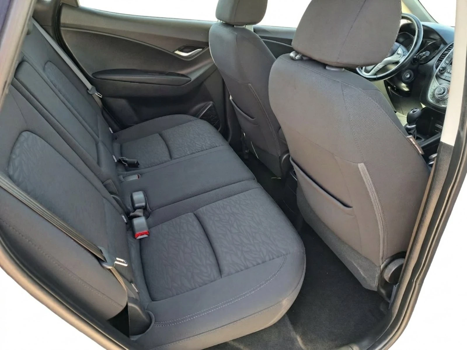 Hyundai Ix20 1.4 i  90k.c | Mobile.bg � ����������� 15