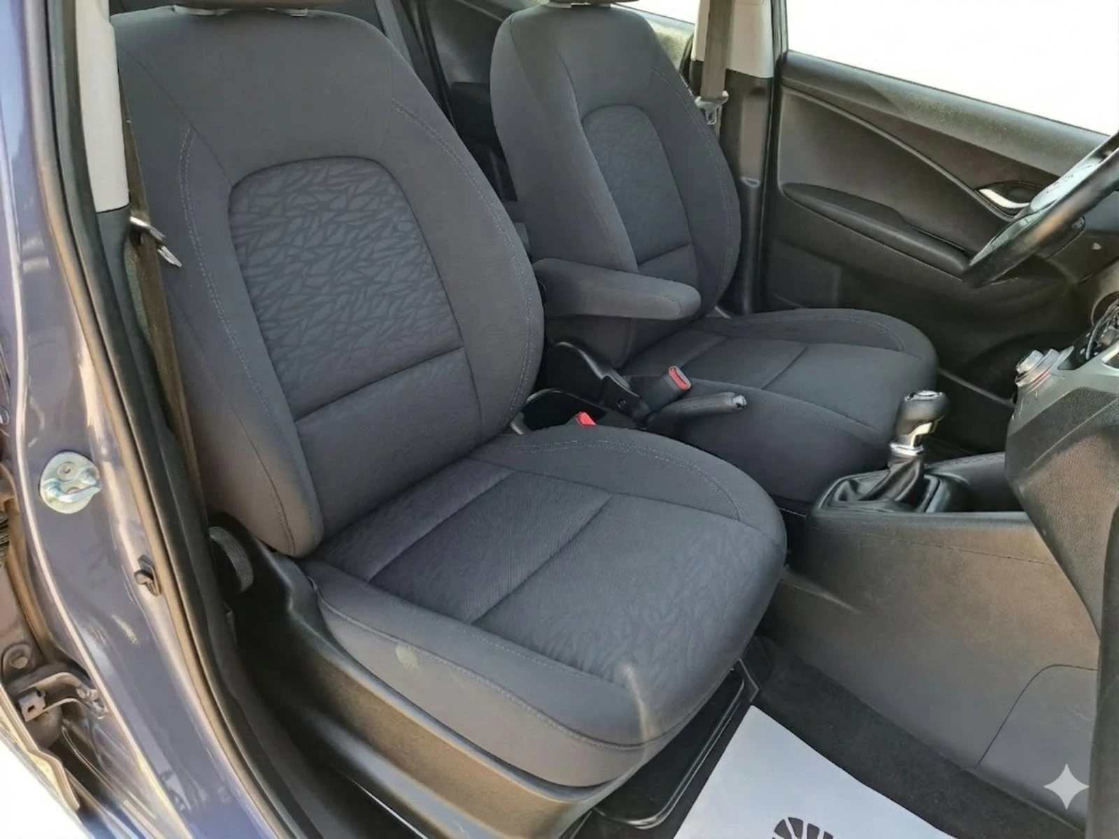 Hyundai Ix20 1.4 i  90k.c | Mobile.bg � ����������� 16