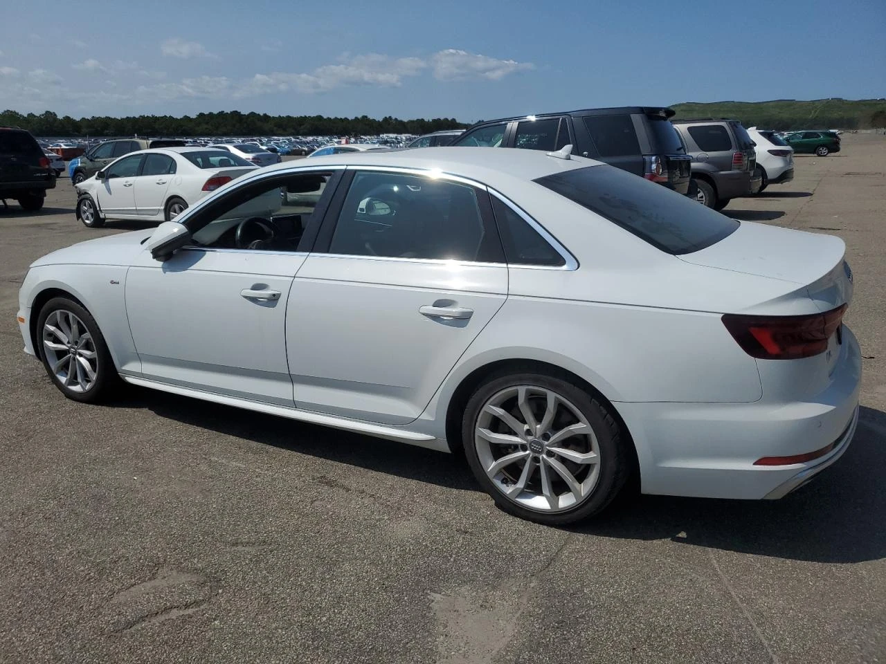 Audi A4 2l Premium Plus Premium Plus, снимка 2 - Автомобили и джипове - 54705079