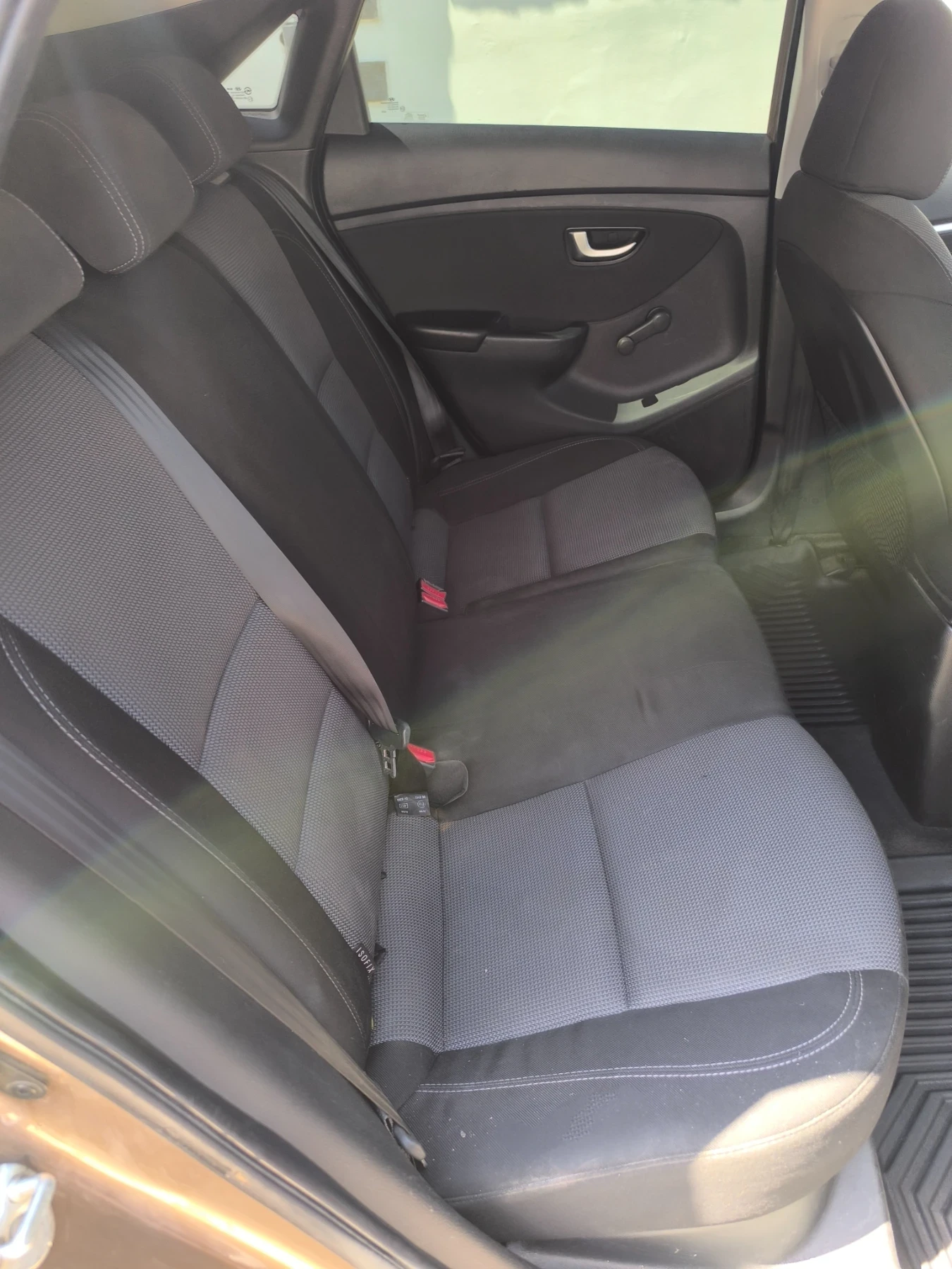 Hyundai I30 Здрав и надежден , снимка 6 - Автомобили и джипове - 54707571